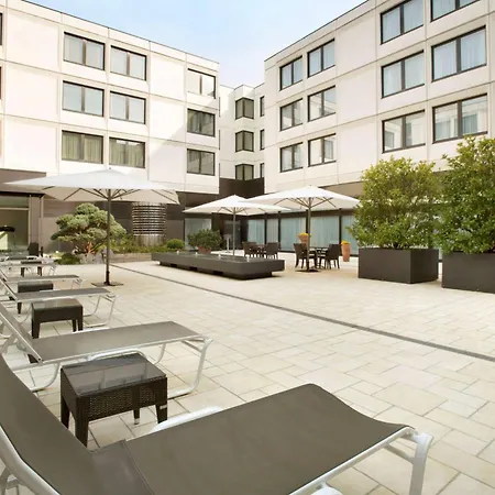 Hotell Ramada Parkhotel 4*