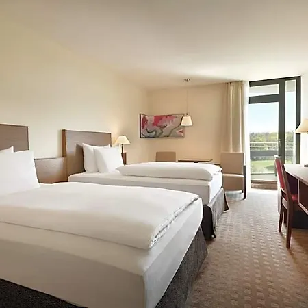Отель Ramada Parkhotel Нюрнберг