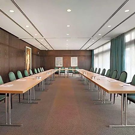 Ramada Parkhotel Отель Нюрнберг