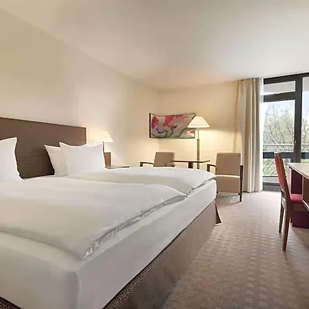 Ramada Parkhotel Нюрнберг