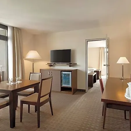 Ramada Parkhotel Отель