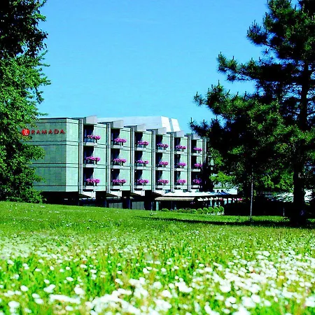Ramada Parkhotel Otel Nürnberg