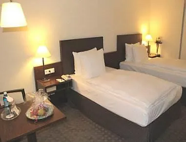 ラマダ パークホテル 4* ニュルンベルク